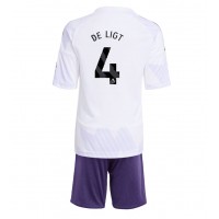 Stroje piłkarskie Manchester United Matthijs de Ligt #4 Koszulka Wyjazdowej dla dzieci 2025-26 Krótki Rękaw (+ szorty)